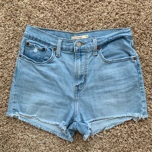 Levi’s High Rise shorts. Size 29.